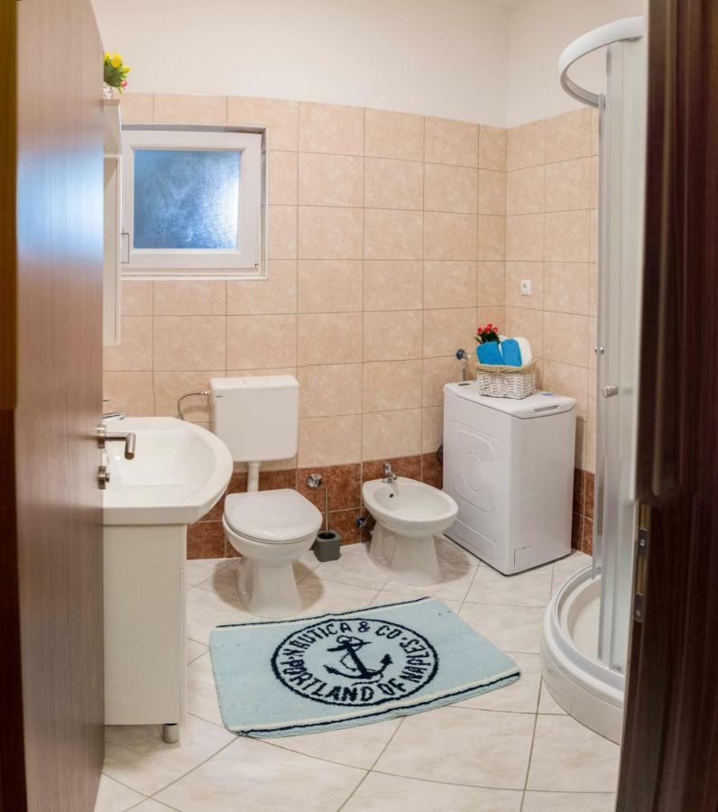 Holiday Home Lucić Lozovac Zewnętrze zdjęcie