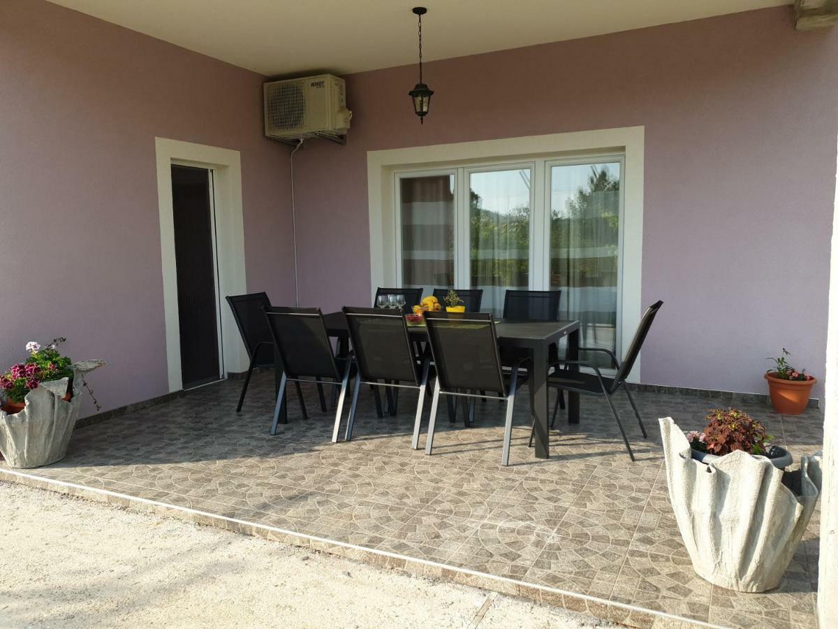 Holiday Home Lucić Lozovac Zewnętrze zdjęcie